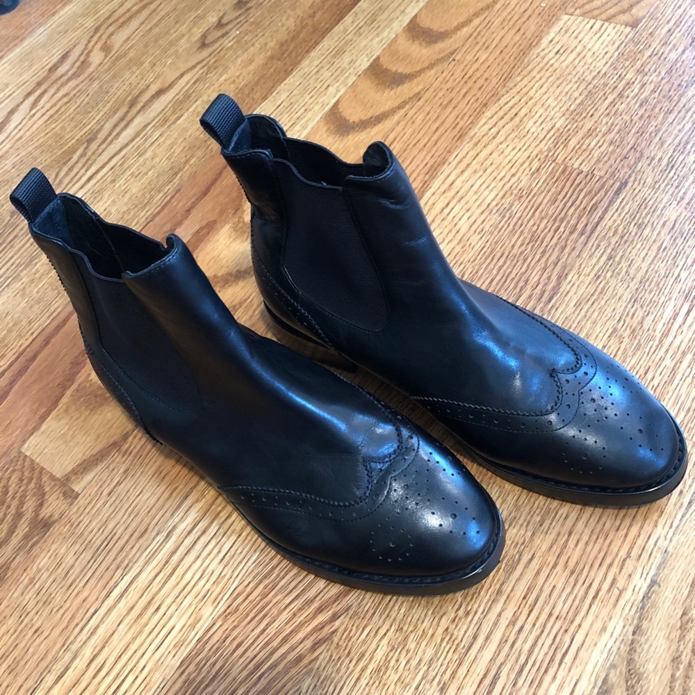 Calf Leather Black Boots - Warm and Comfy